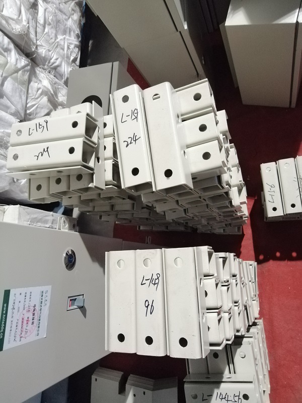 安裝密集型母線槽電氣設備 要對產(chǎn)品進行了解